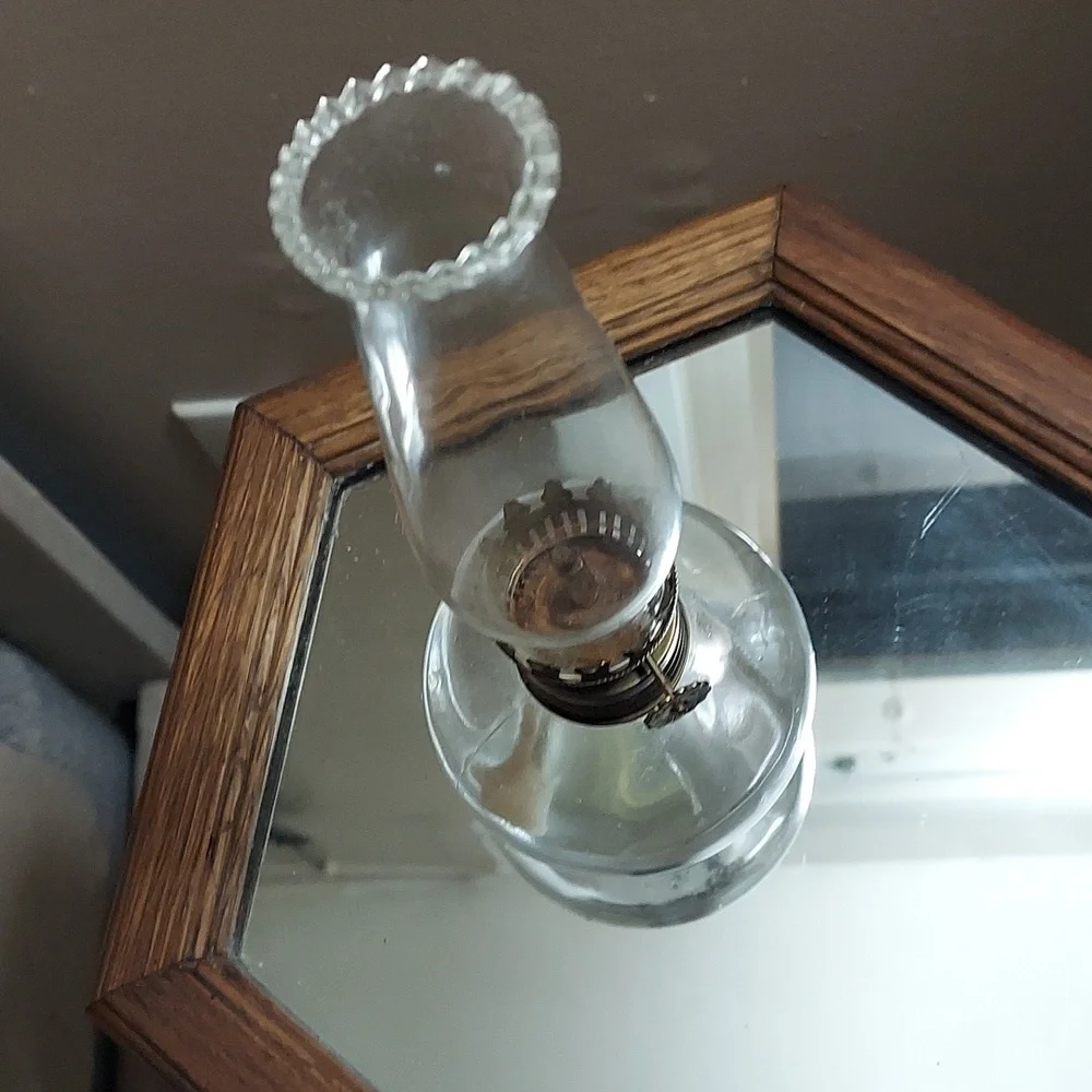8 inch Lamplight Farms #2 Oil Lamp Clear Glass Ball Made In Italy